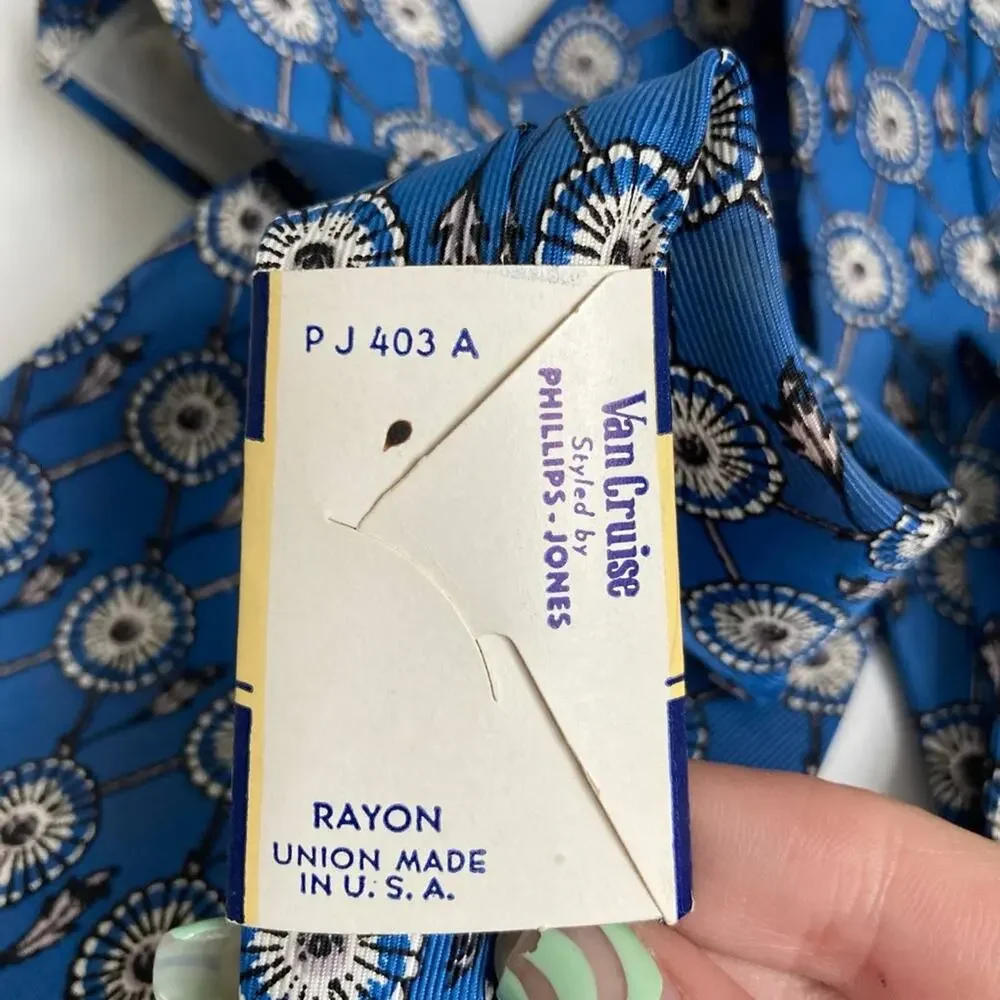 Vintage Van Heusen Van Cruise Blue Tie With Original Tags New Old Stock Rayon